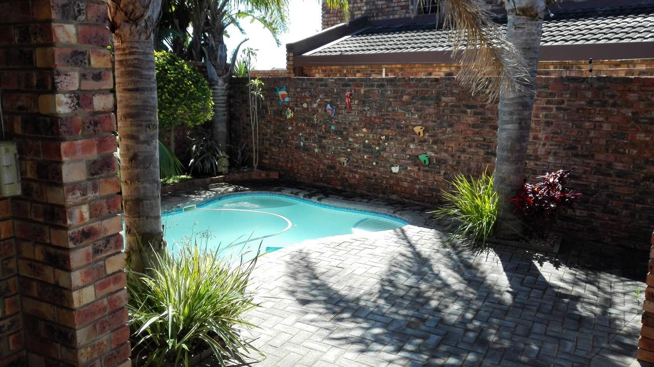 Humewood Home Stay Port Elizabeth Kültér fotó